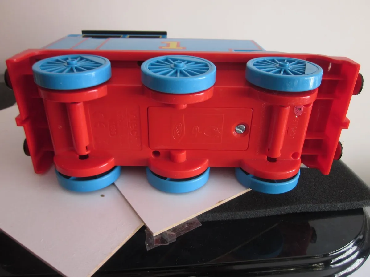 VTech Thomas&Friends Alphabet Train Engine - Image 4