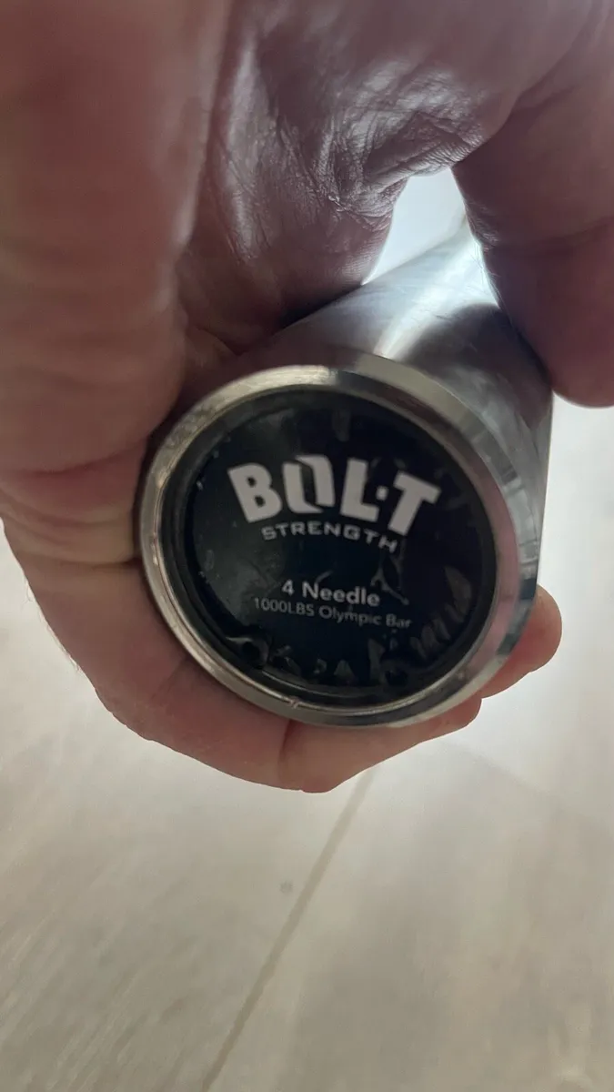 Olympic bar + 2x10 + 2x5 kg weights - Image 4