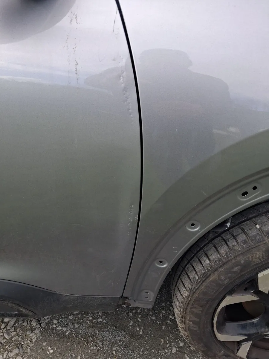 251 C5 AIRCROSS AUTO/DIESEL LIGHT DAMAGE - Image 4