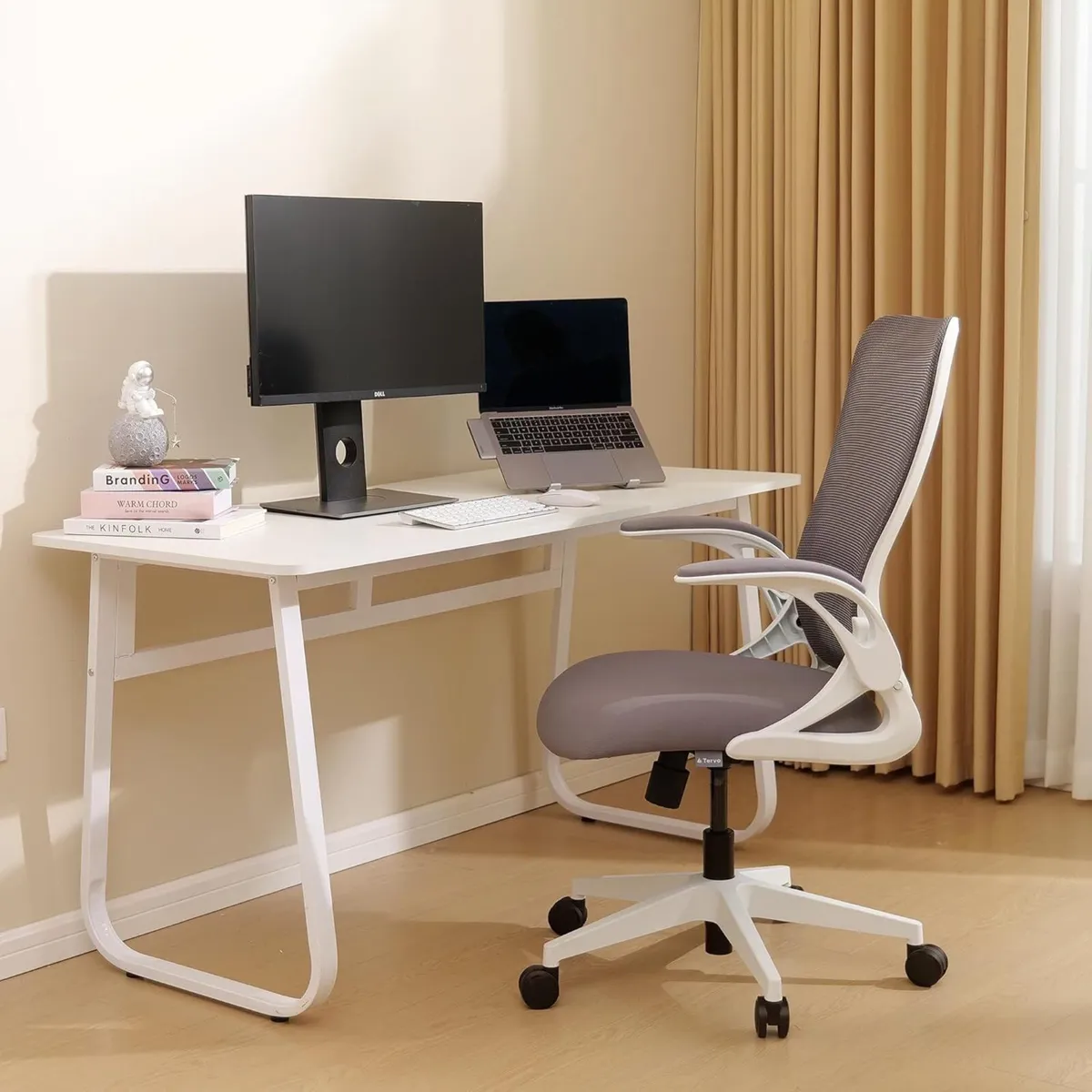Model U Folding Office Chair for Small Spaces - Image 2