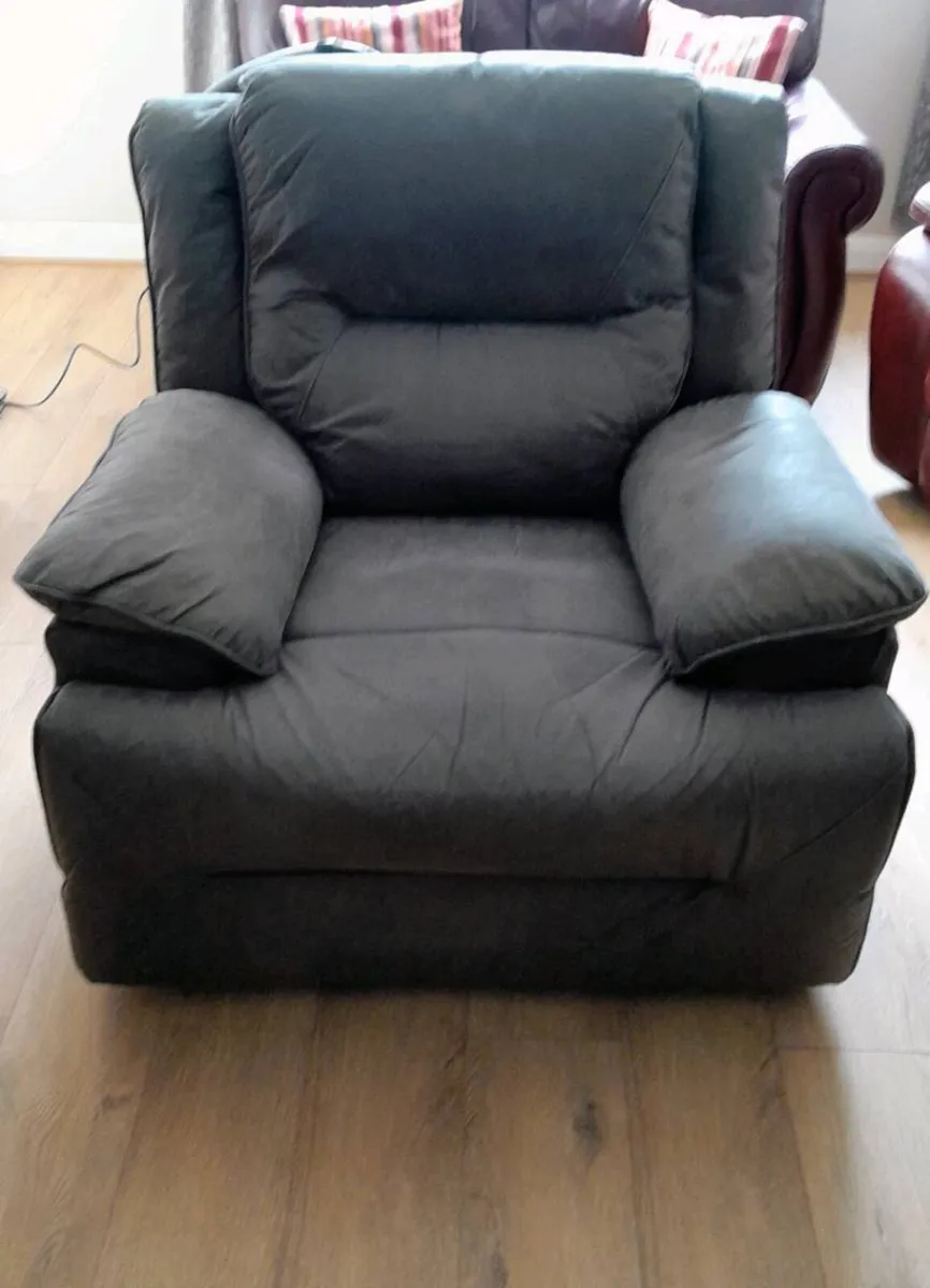 Recliner chair gray
