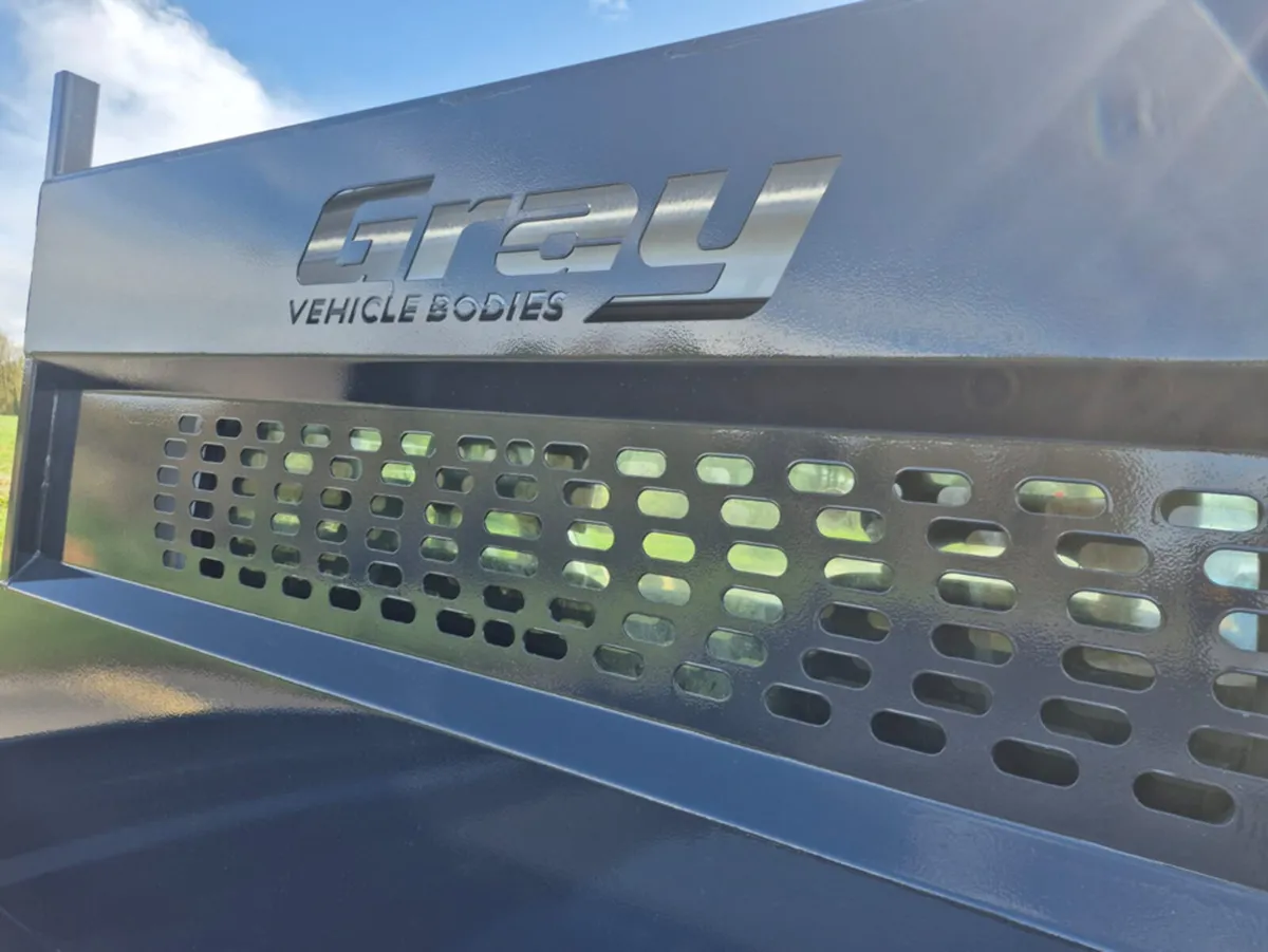 Iveco Daily 35 C16 Twin Wheel Tipper 160 bhp - Image 4