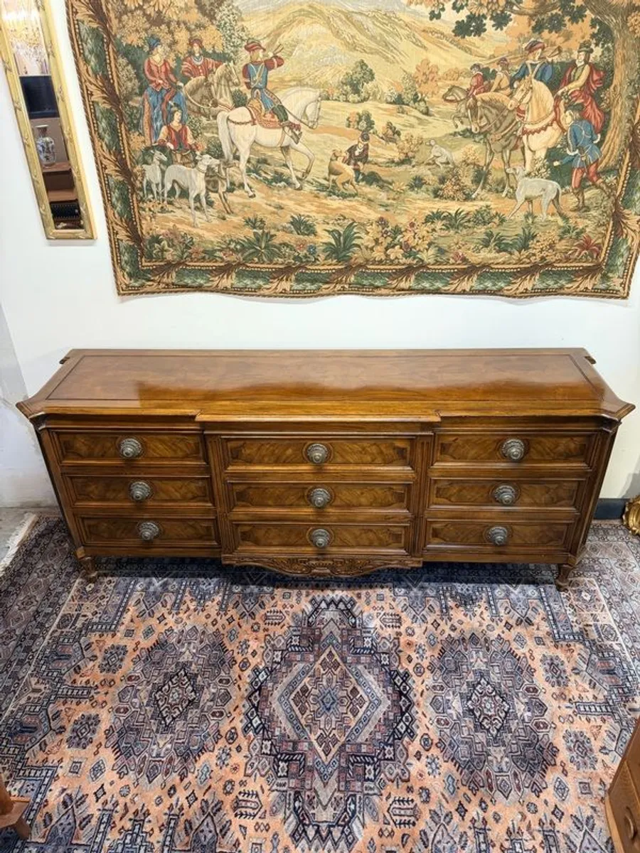 FLASH SALE! Was 850/Now 700 !! Stunning American Karges Walnut Breakfront Triple Dresser or Chest of Drawers - Image 3