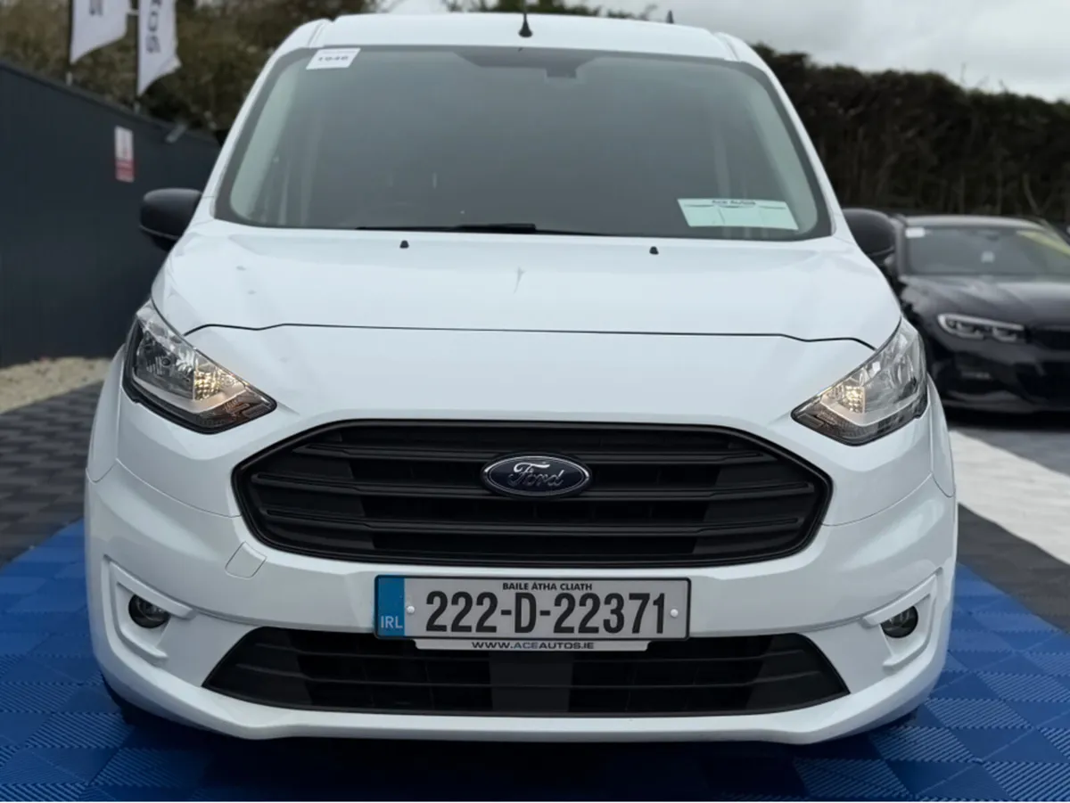 Ford Transit Connect LWB HP TREND 1.5 DIESEL - MAN - Image 2