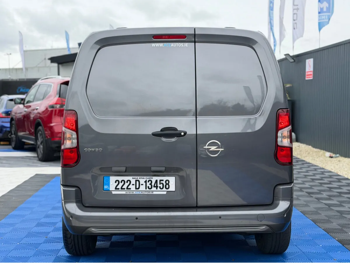 Opel Combo SPORT - 1.5 DIESEL - MANUAL - 12M WARRA - Image 2