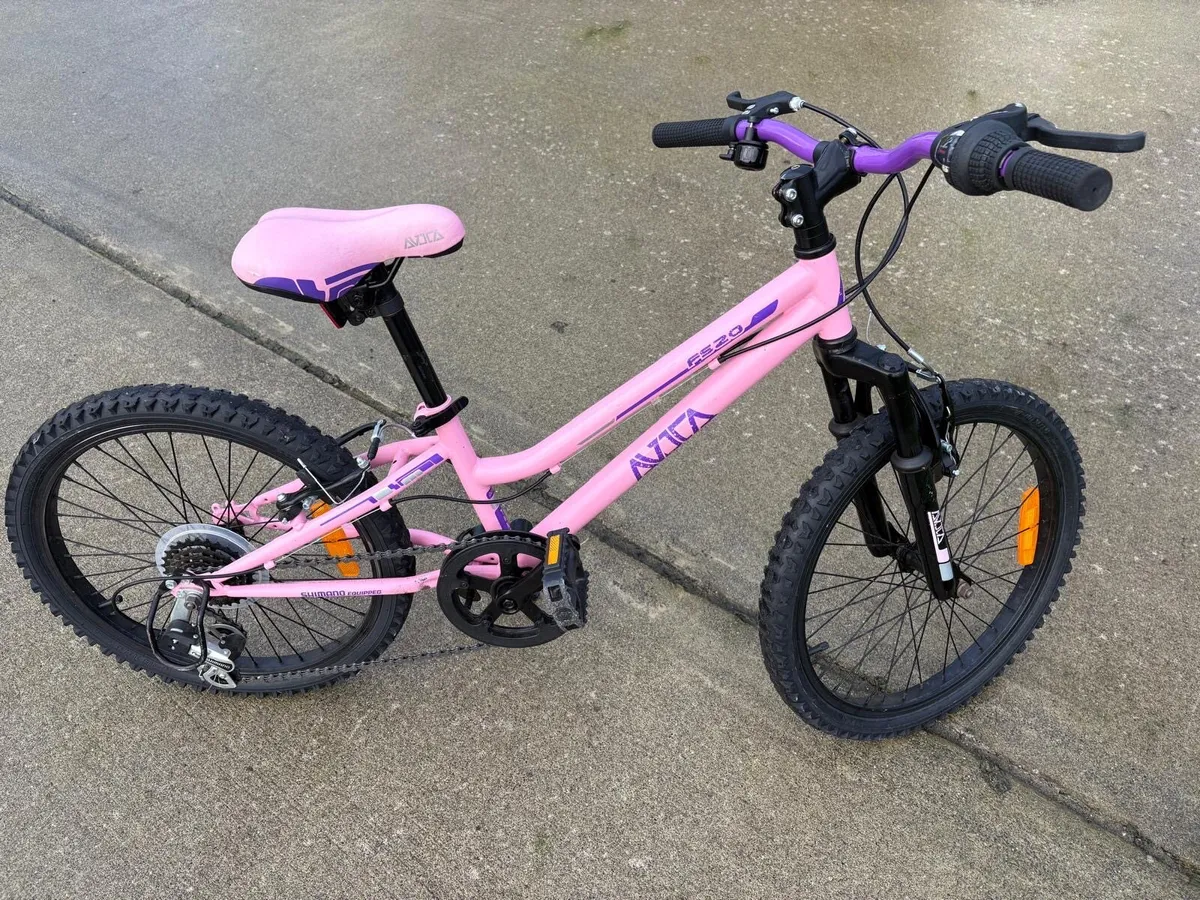 Girls bike 20” - Image 2
