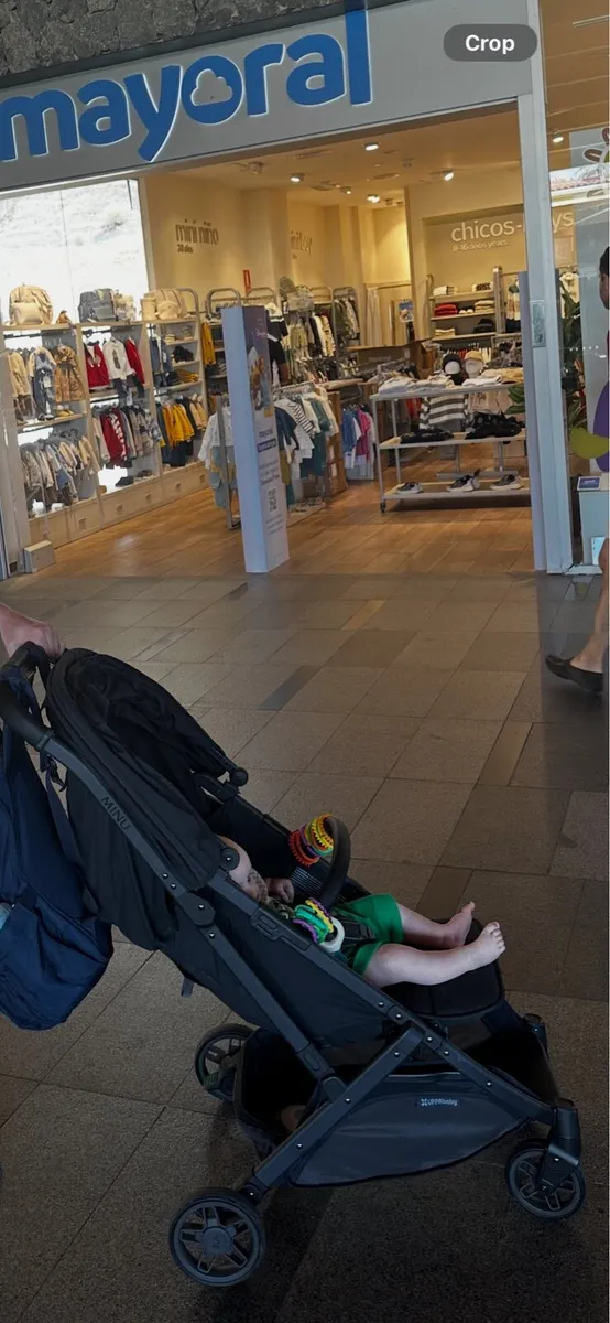 Travel stroller - Image 2