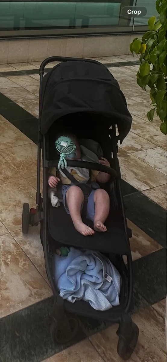 Travel stroller - Image 3