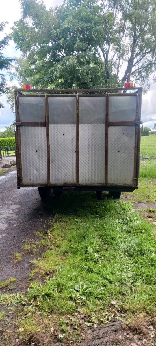 Cattle trailer - Image 2