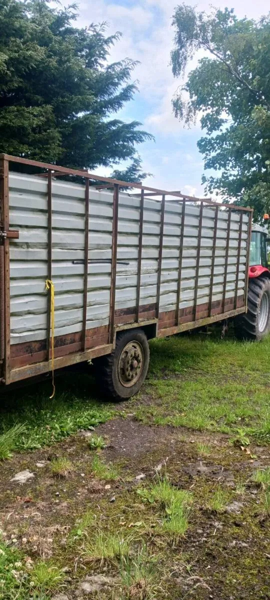 Cattle trailer - Image 3