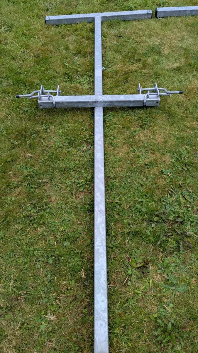 Washing line T-bar poles - Image 4