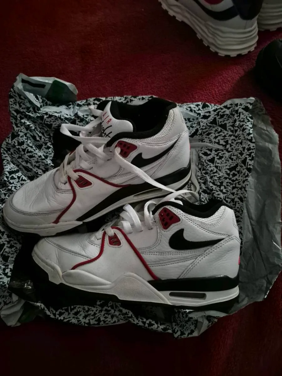 TRAINERS ETC - Image 3