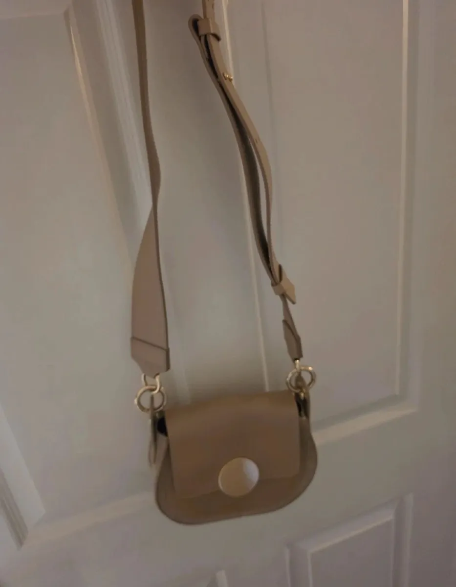 LePArmetier - Yucca Suede and Leather Shoulder - Image 4