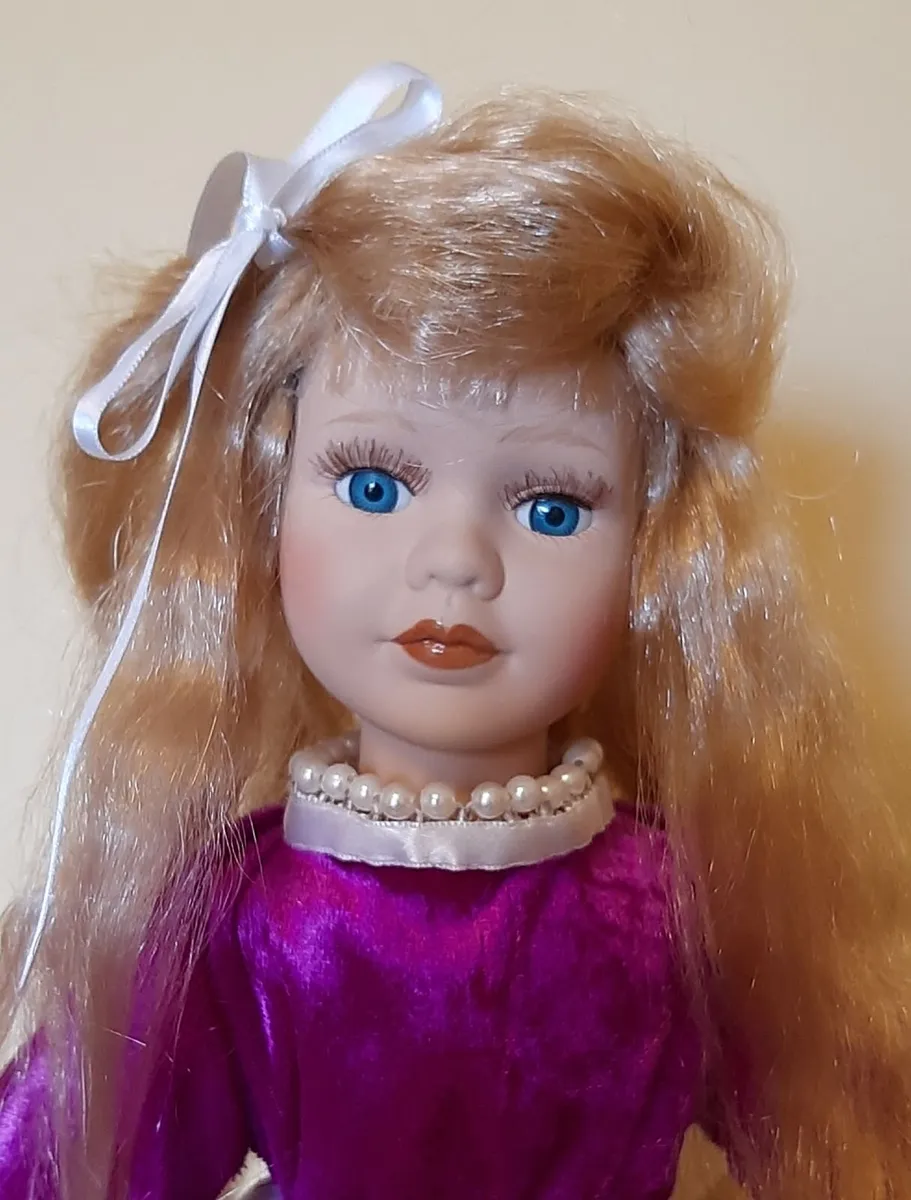 Porcelain dolls - Image 1