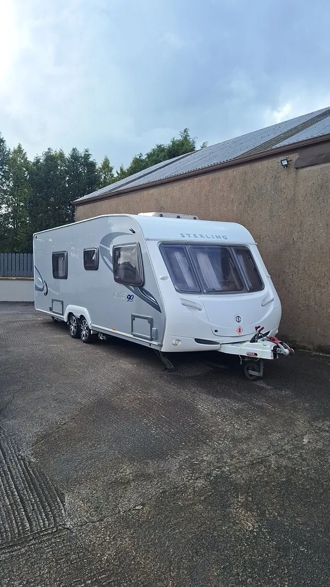 Sterling Elite 4 Berth Caravan - Image 1