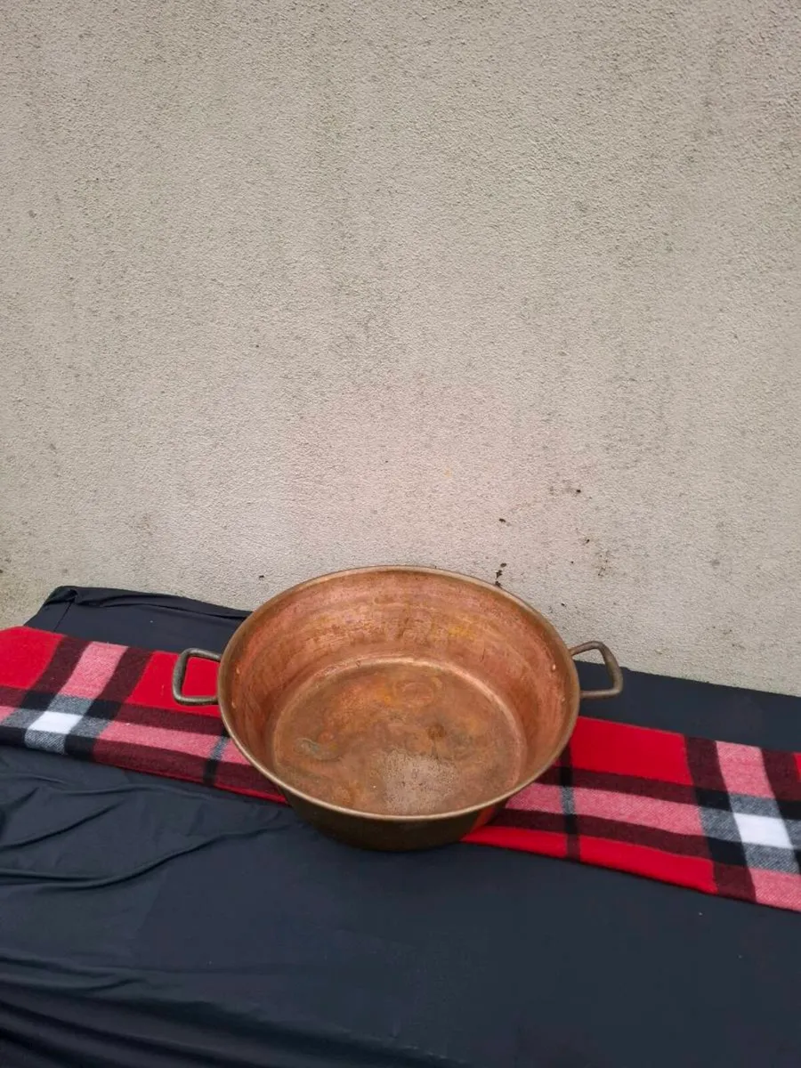 Copper 5L jam pot postage possible