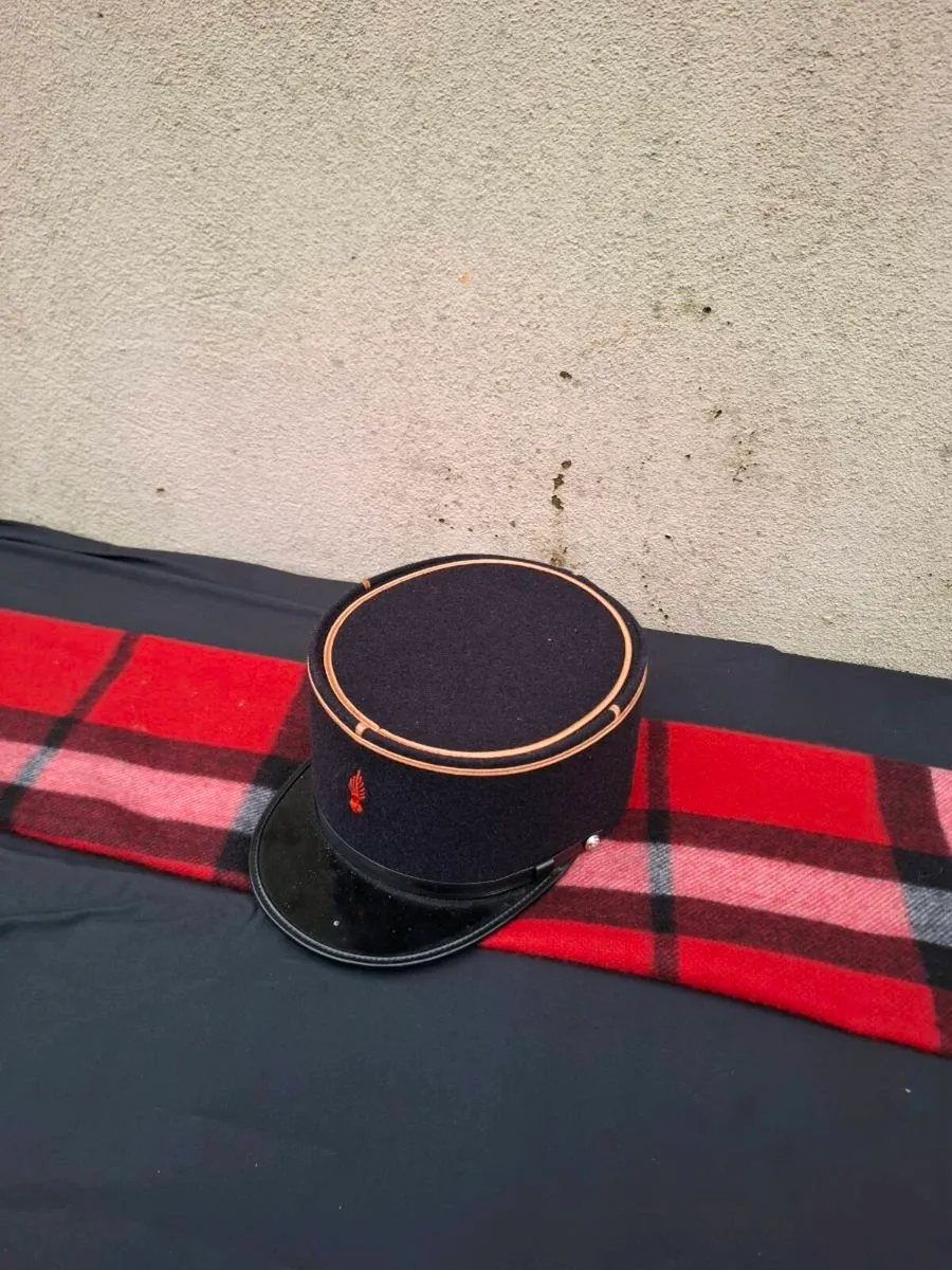 French fire fighter cap postage possible