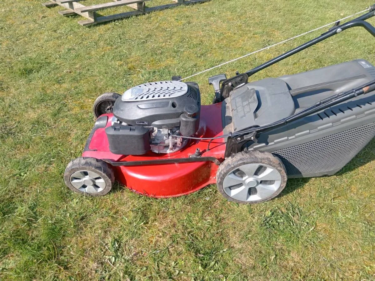 Lawnmowers - Image 3