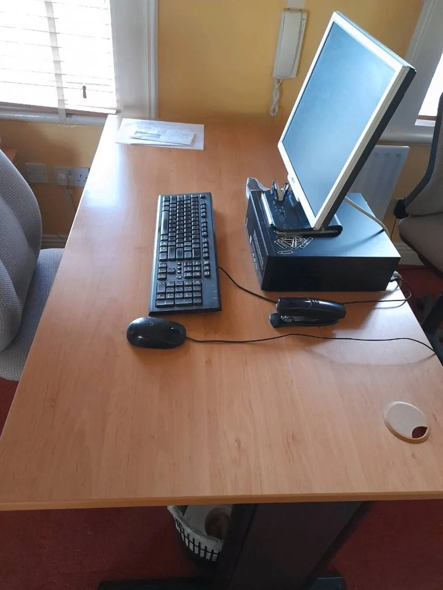 Office furniture - Image 4