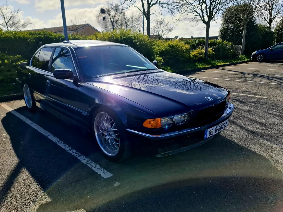 BMW 7-Series 1999 - Image 1