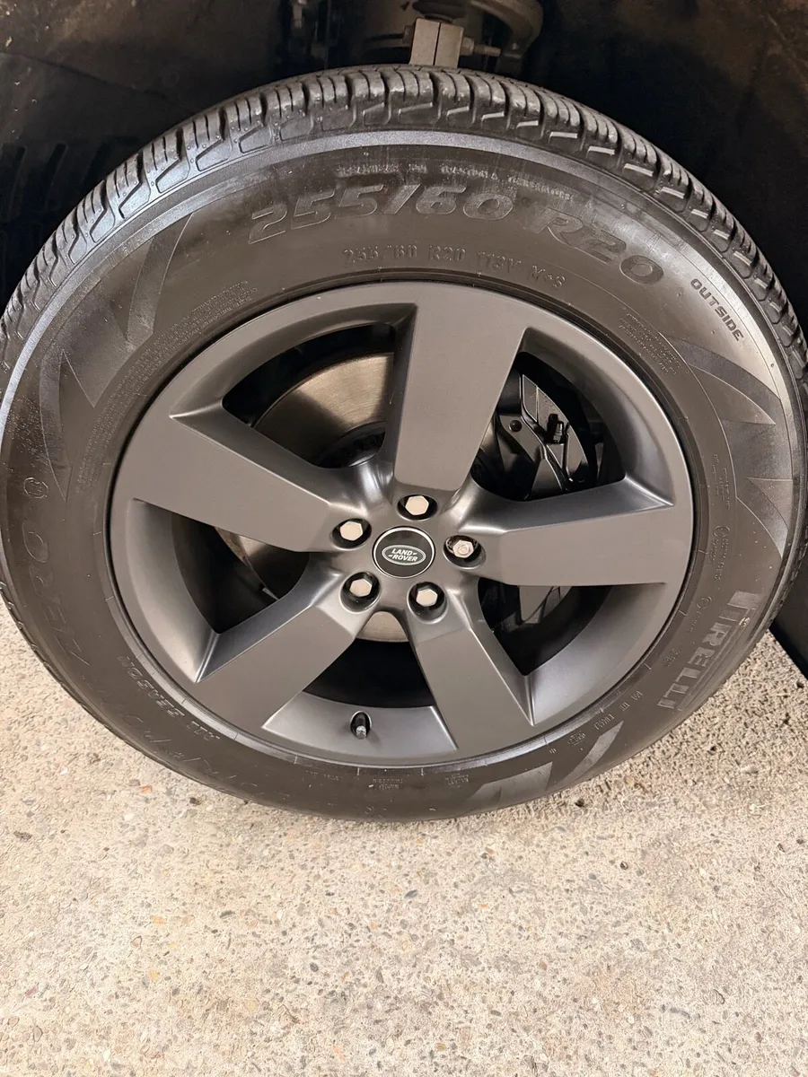 Full Set of 5 Genuine Defender Wheels and Tyres - Image 2