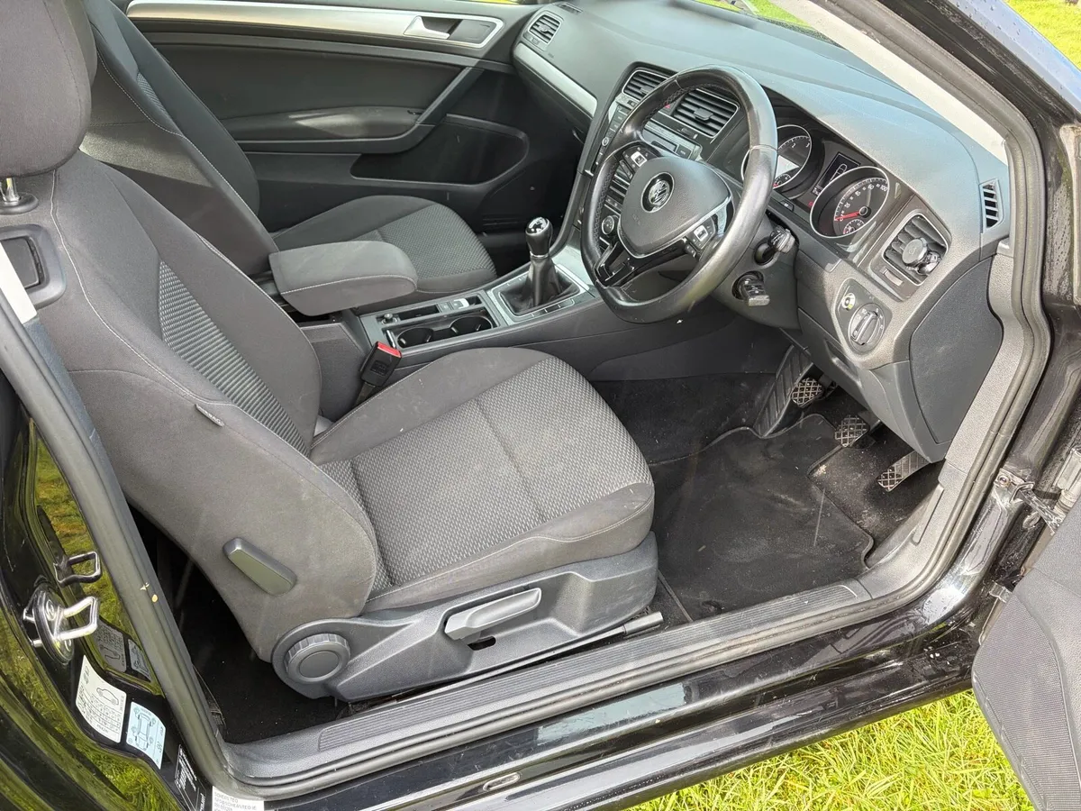 Volkswagen Golf Van - Image 4