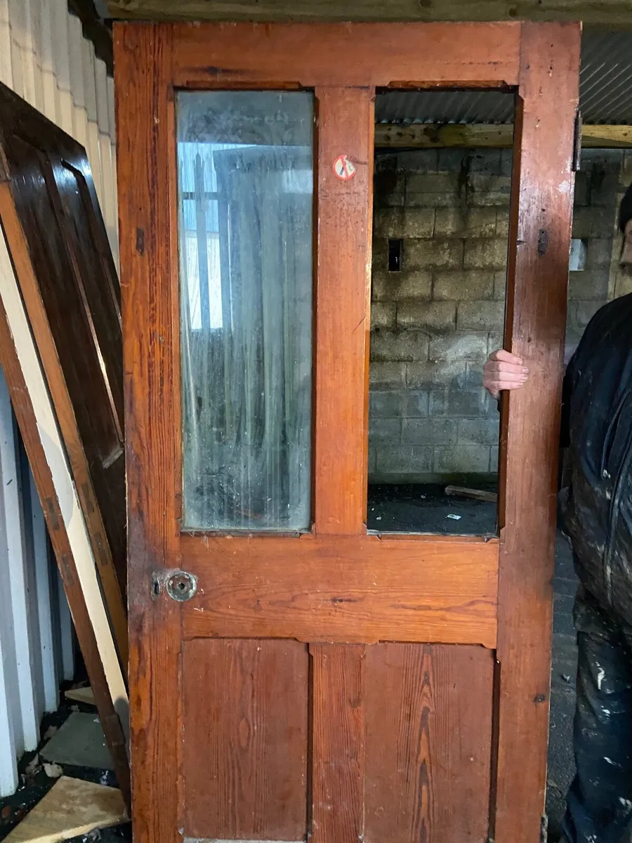 Solid Pitch pine door - Image 1