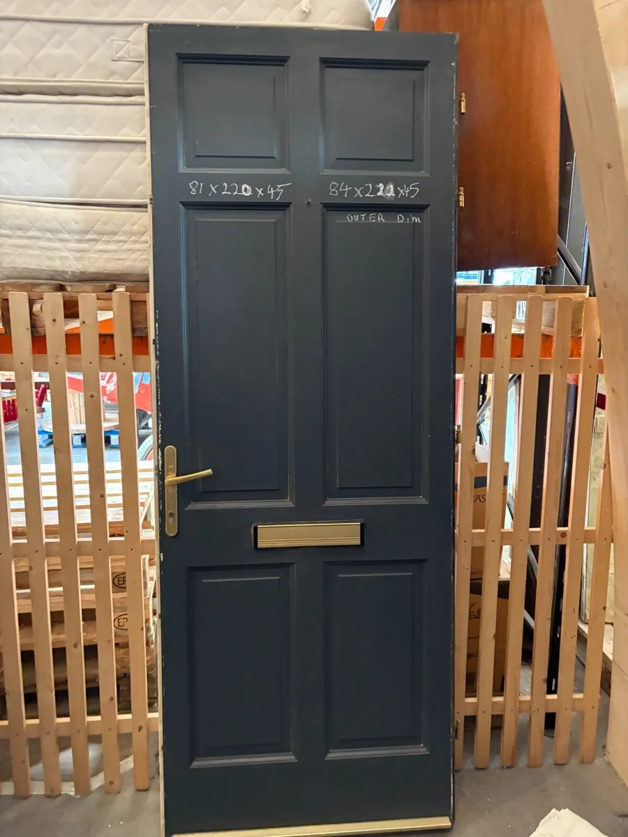 Solid external door - Image 3