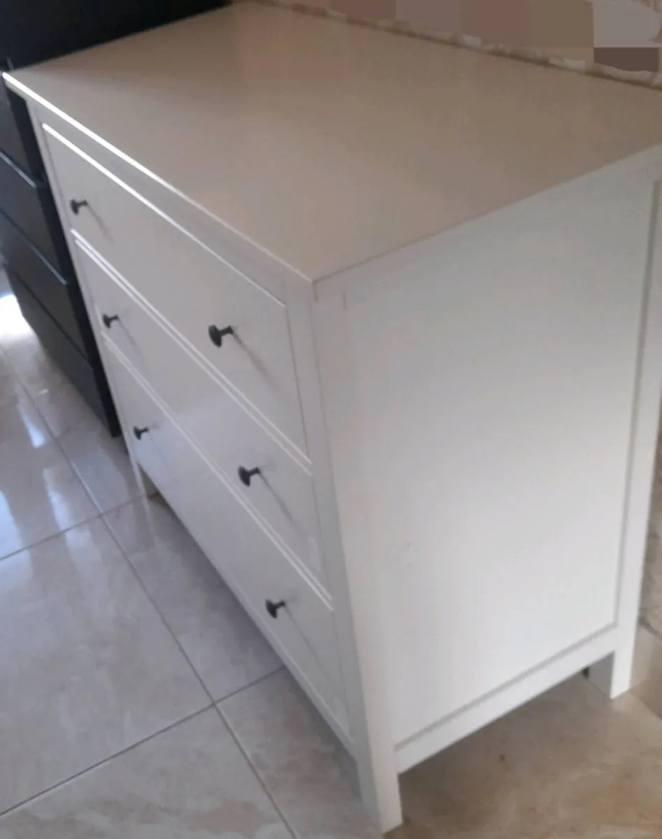 Chests of drawer for sale - Image 3