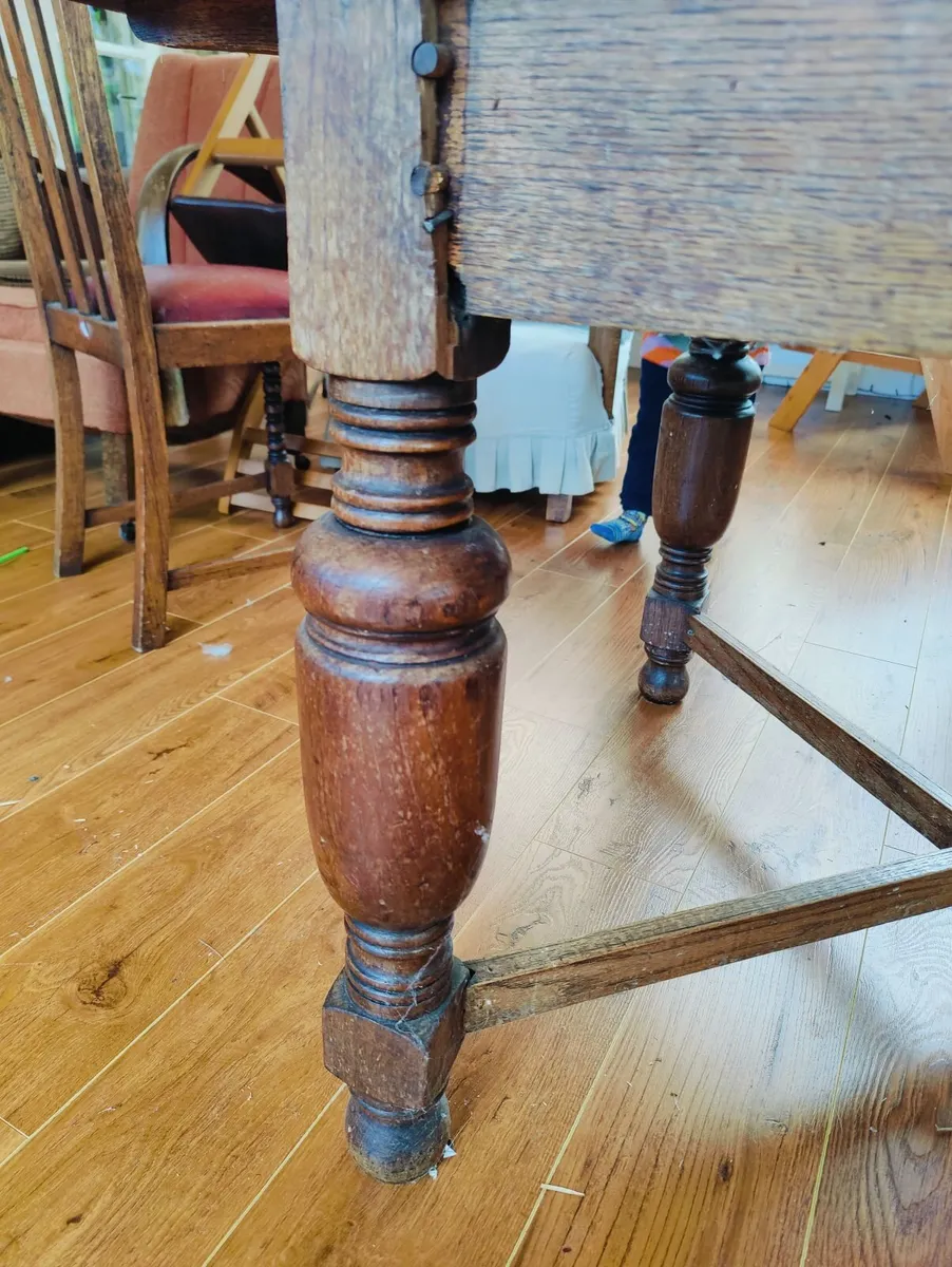 Antique kitchen table - Image 2