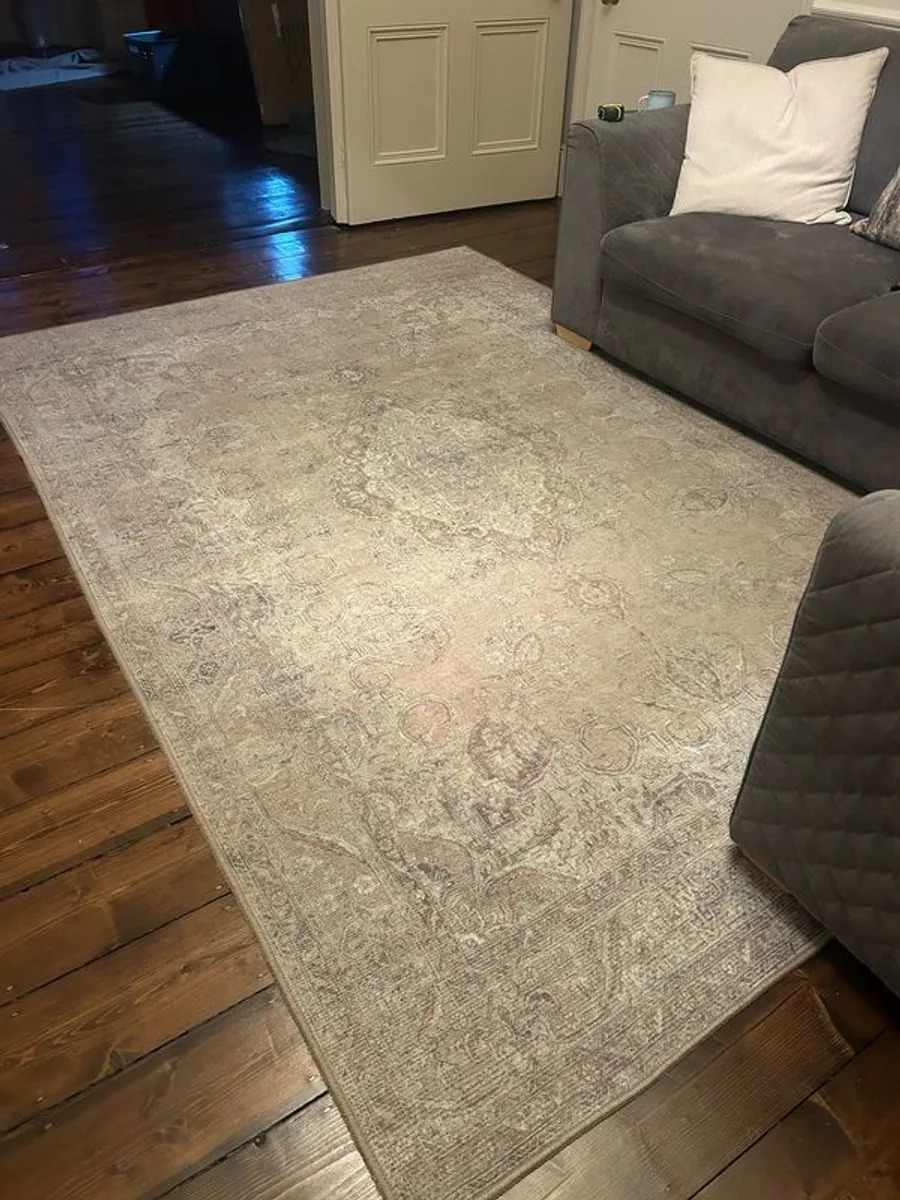 Kukoon distressed washable rug - Image 3