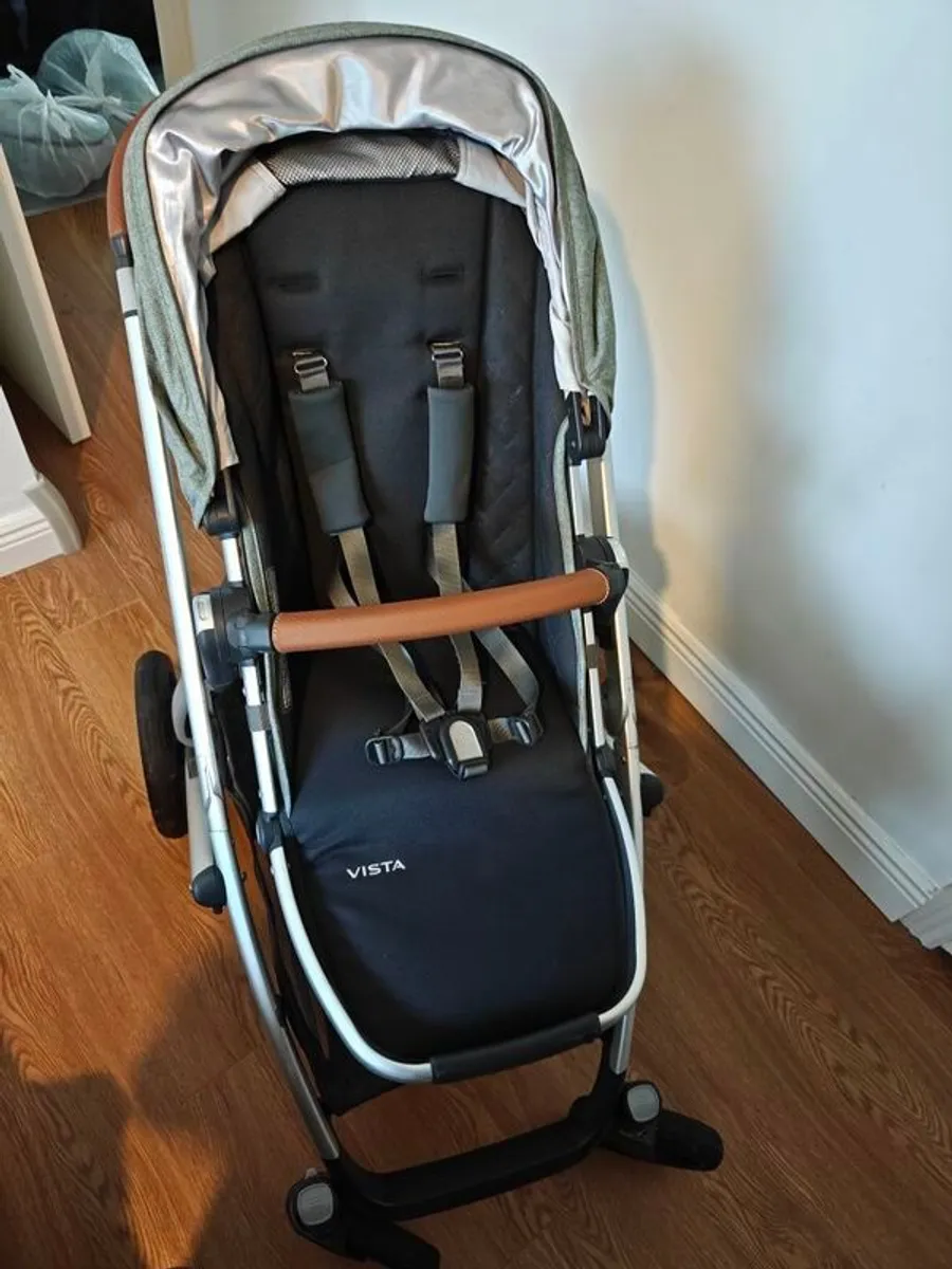 UppaBaby Vista (Excellent Condition) - Image 4