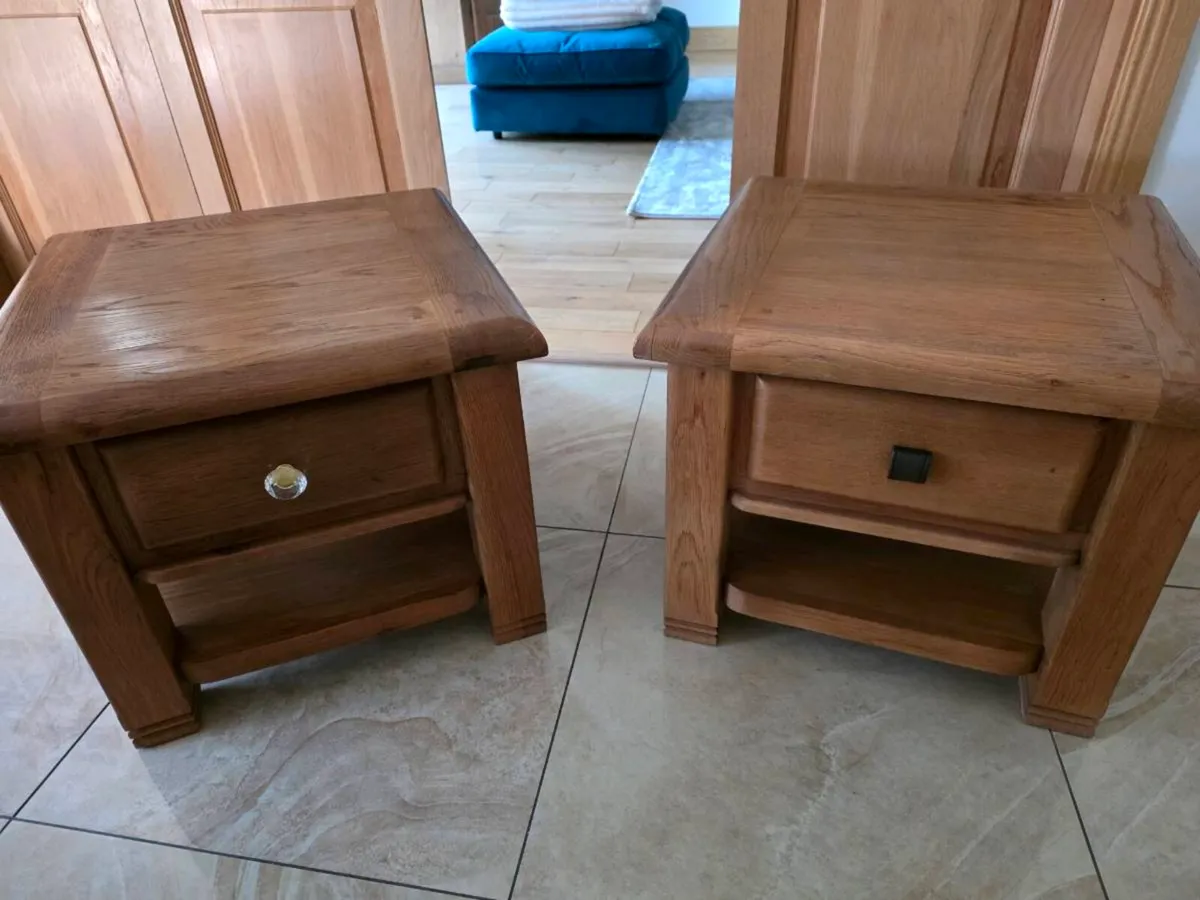 Solid Oak Lamp/And Tables - Image 2