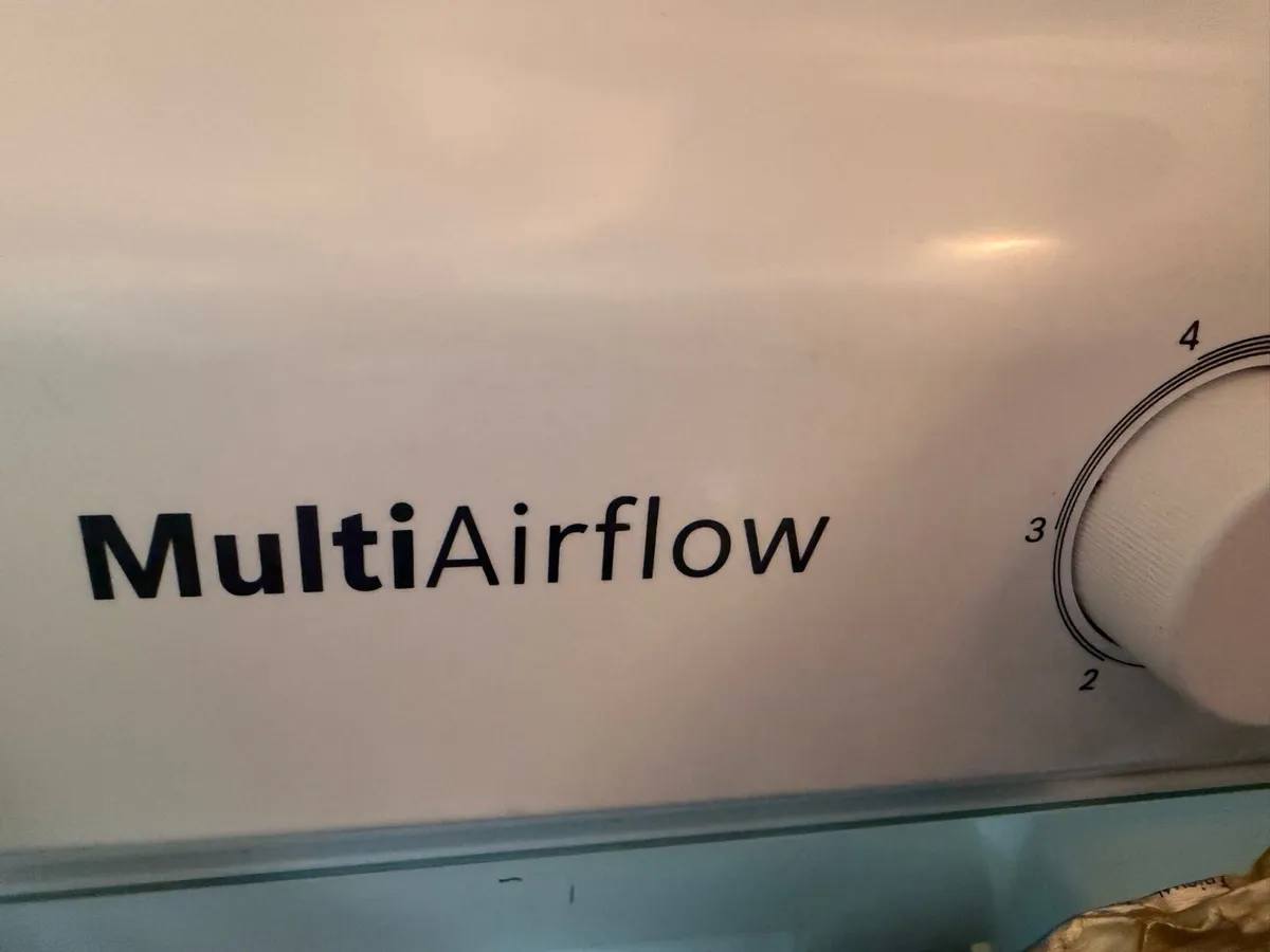 Bosch fridge freezer - Image 4