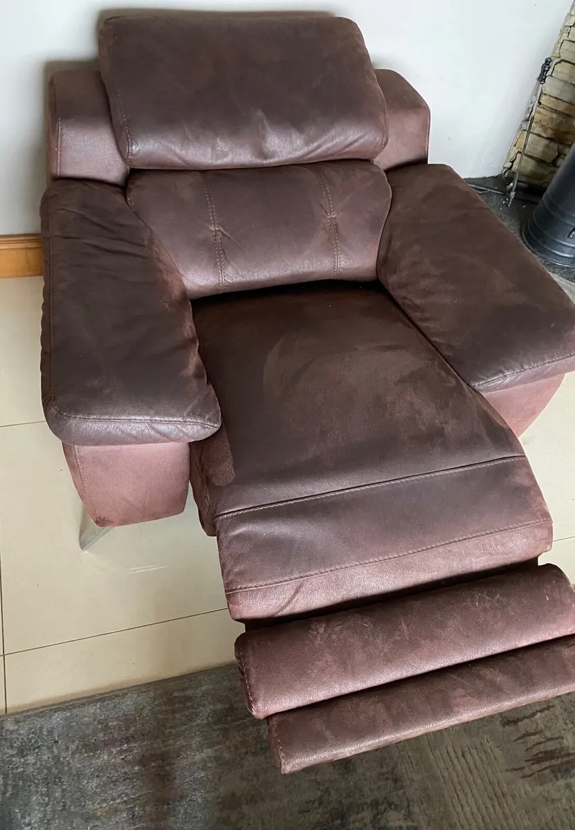 Electric reclining armchair - Image 4