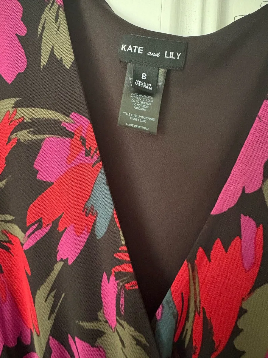 Ladies dress - Image 3