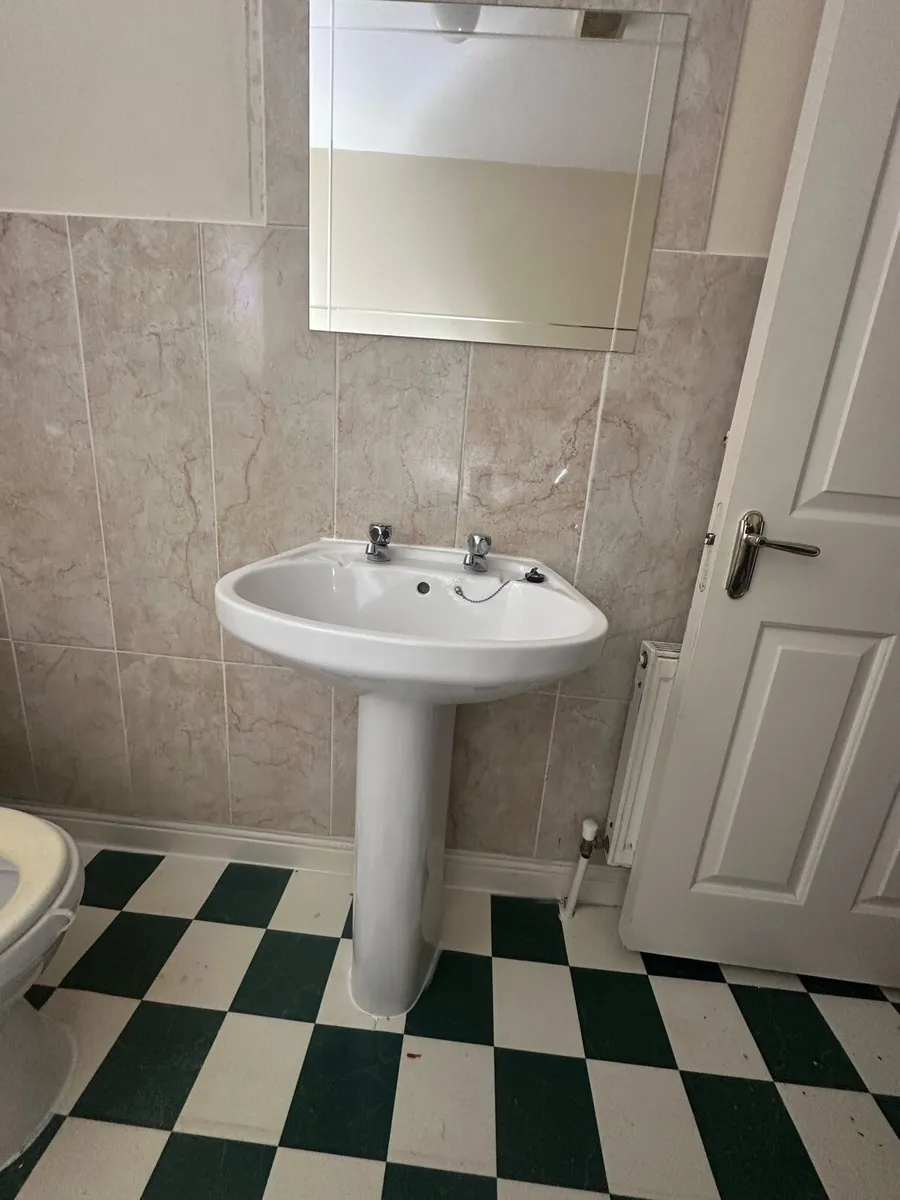 Bathroom Ware - Image 4