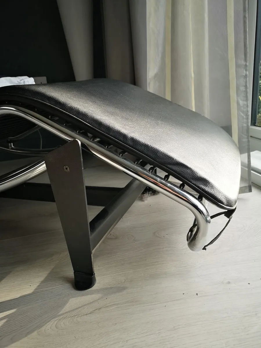 chaise lounge chair - Image 4