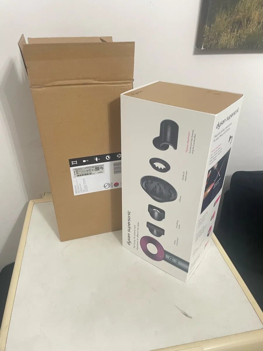 Dyson Supersonic Hairdryer - Image 2