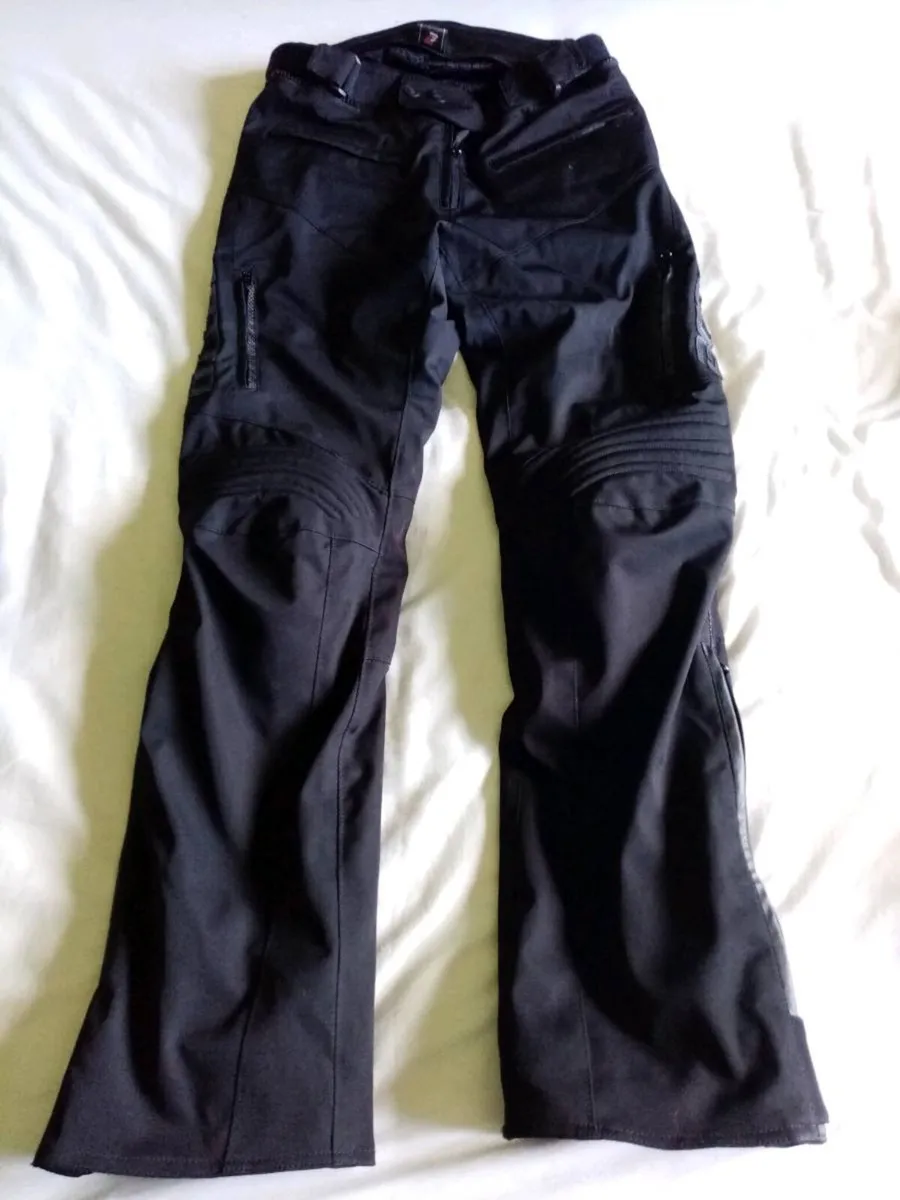 Motorcycle Gear - Image 3