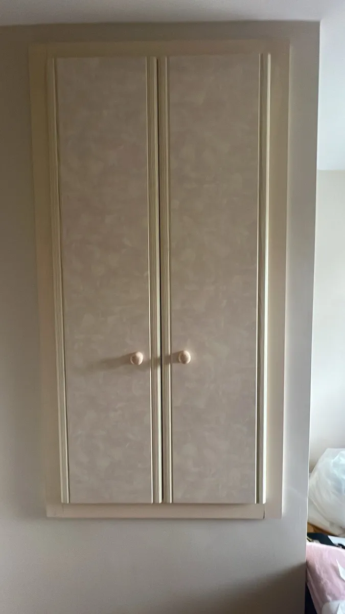 Built in wardrobes - Image 4