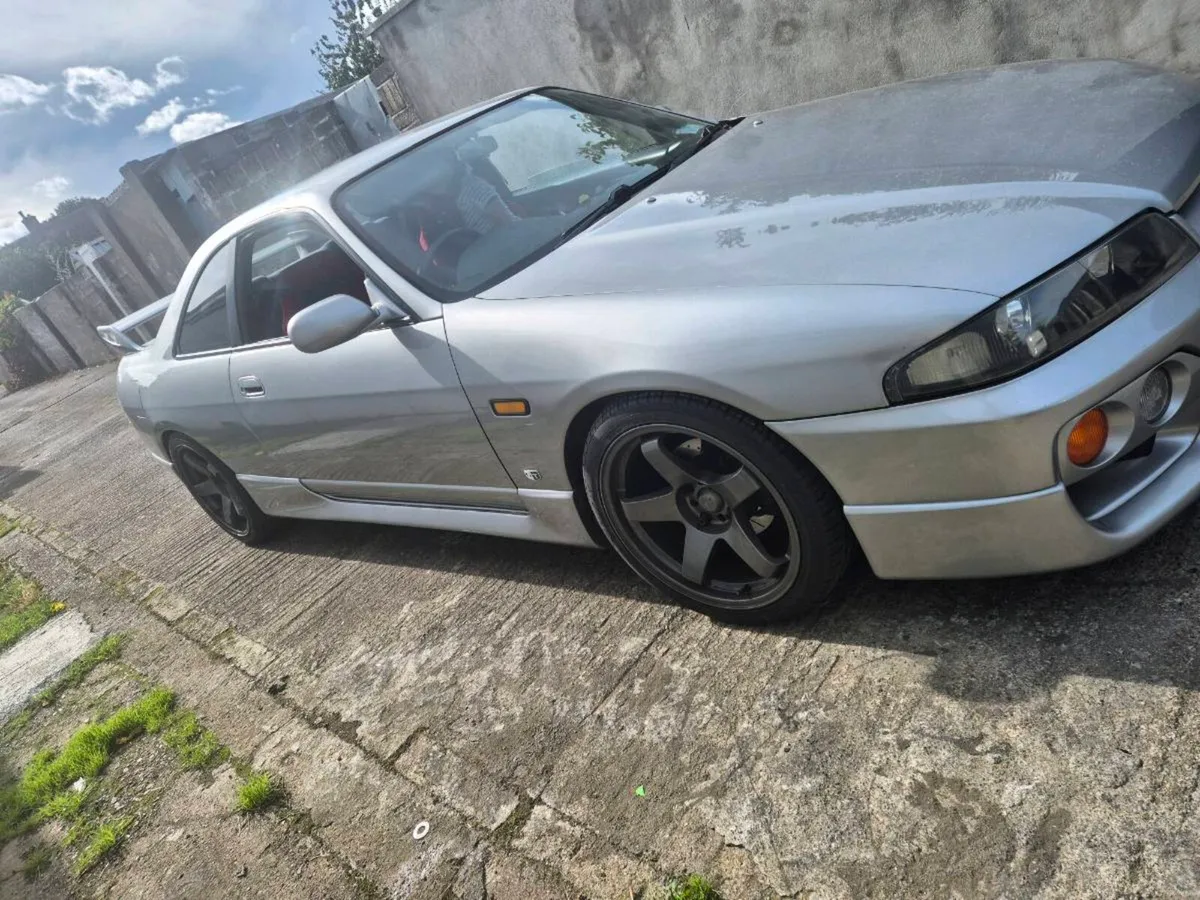 Nissan Skyline Rb25det - Image 1