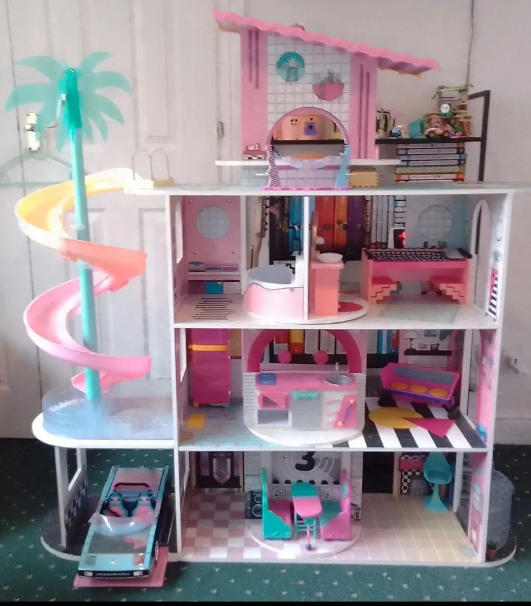 Lol dollhouse 4 ft tall