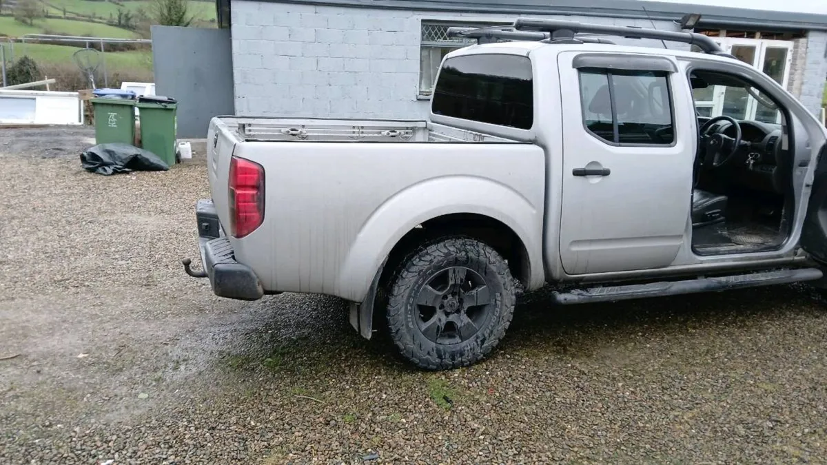 Nissan navara - Image 3