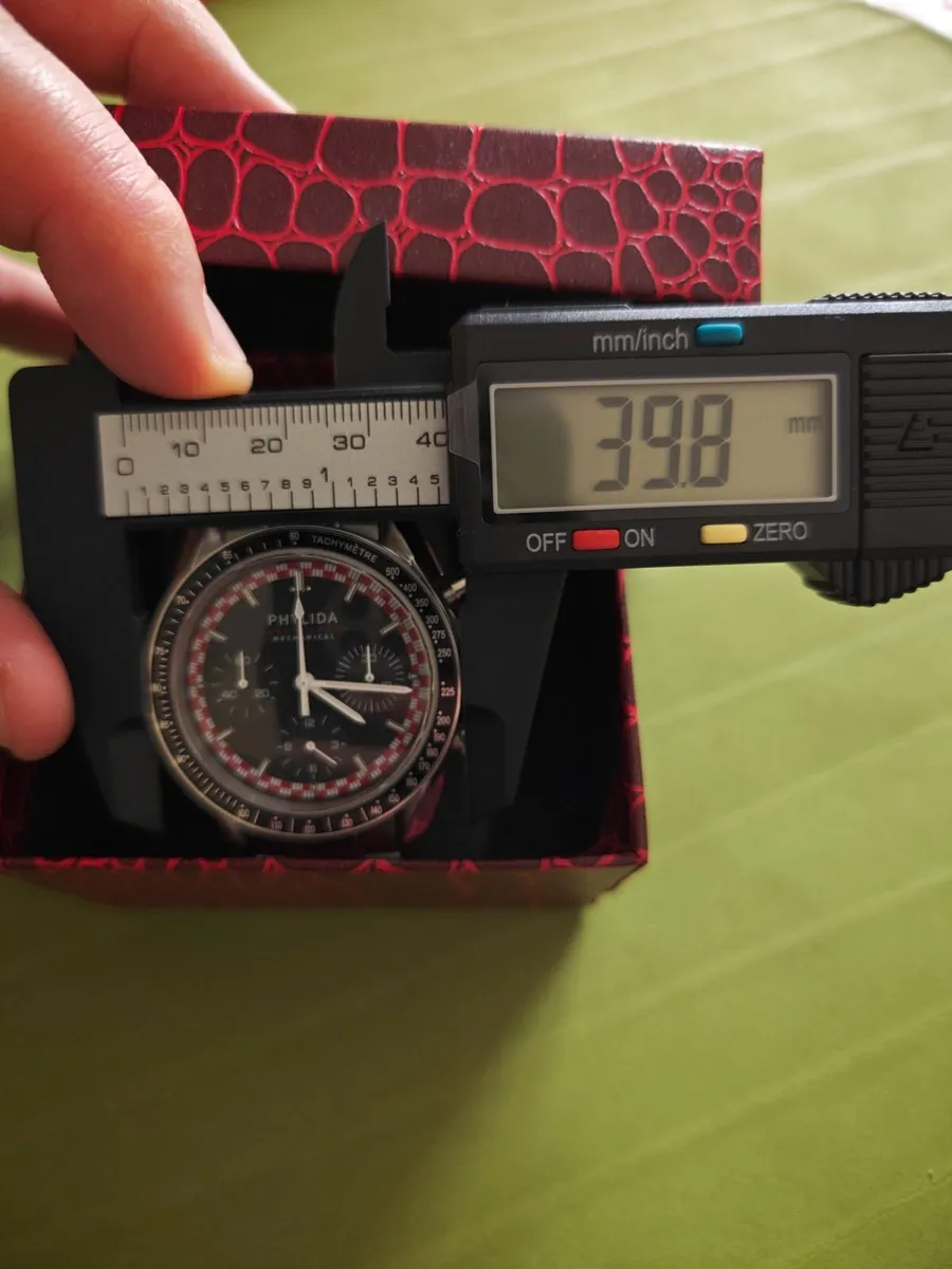 Phylida ST19 "Tin Tin" Manually wound watch - Image 3