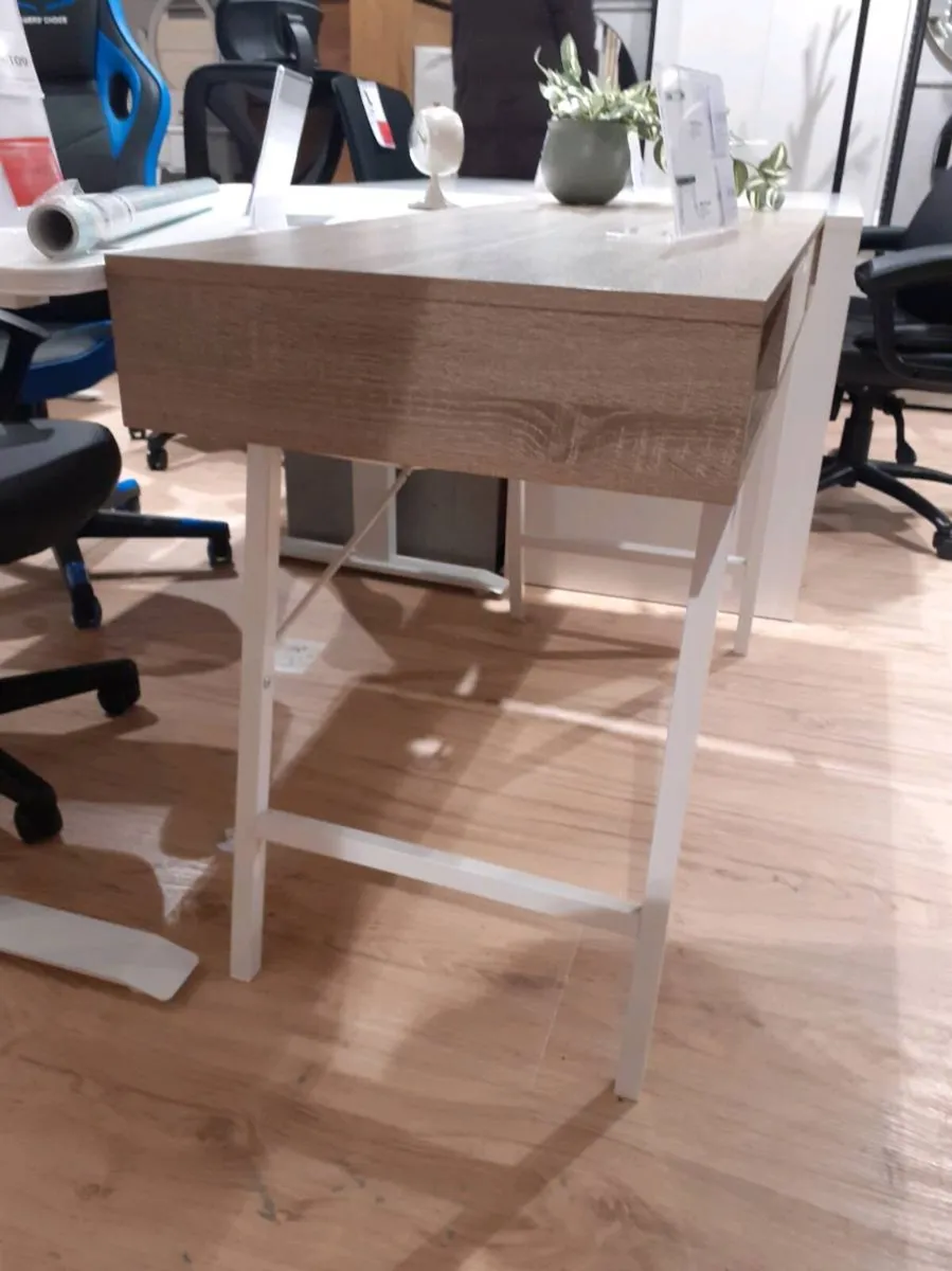 Dressing table - Image 2