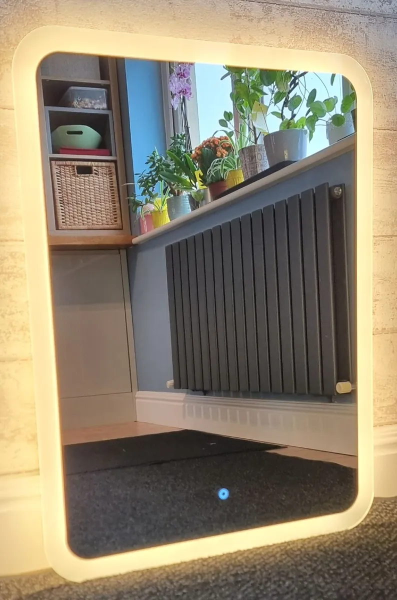 LED Bathroom Mirror Makeup Cosmetic Demister - Image 2