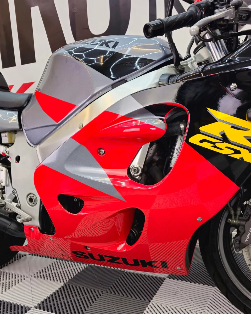 1996 Suzuki GSX-R 600 SRAD - Image 4