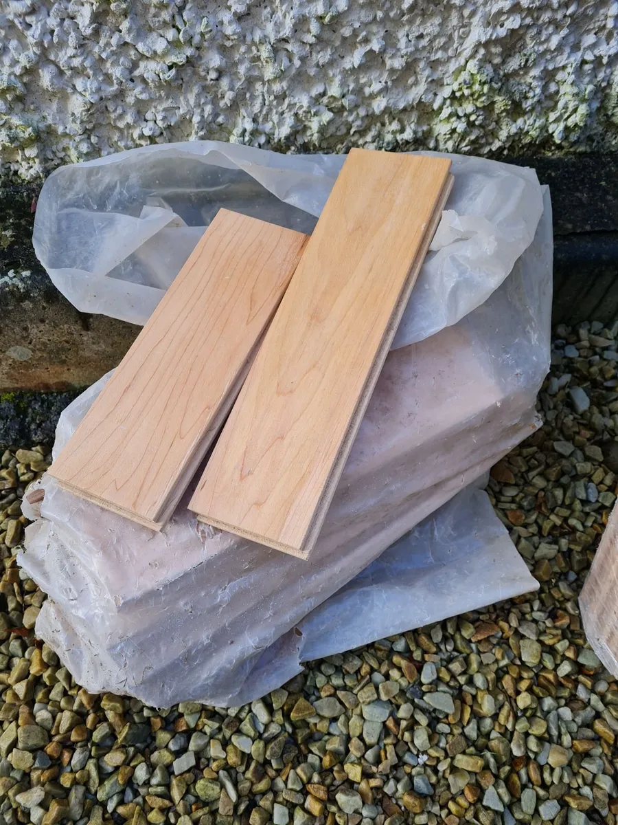 Solid Maple wood floor boards - Image 1