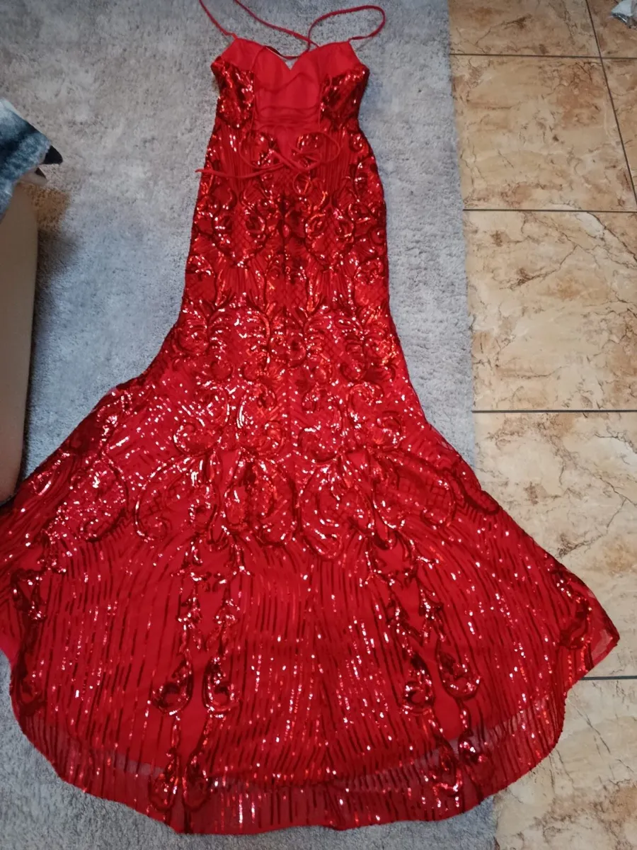 Red sequin mermaid dress - Image 4